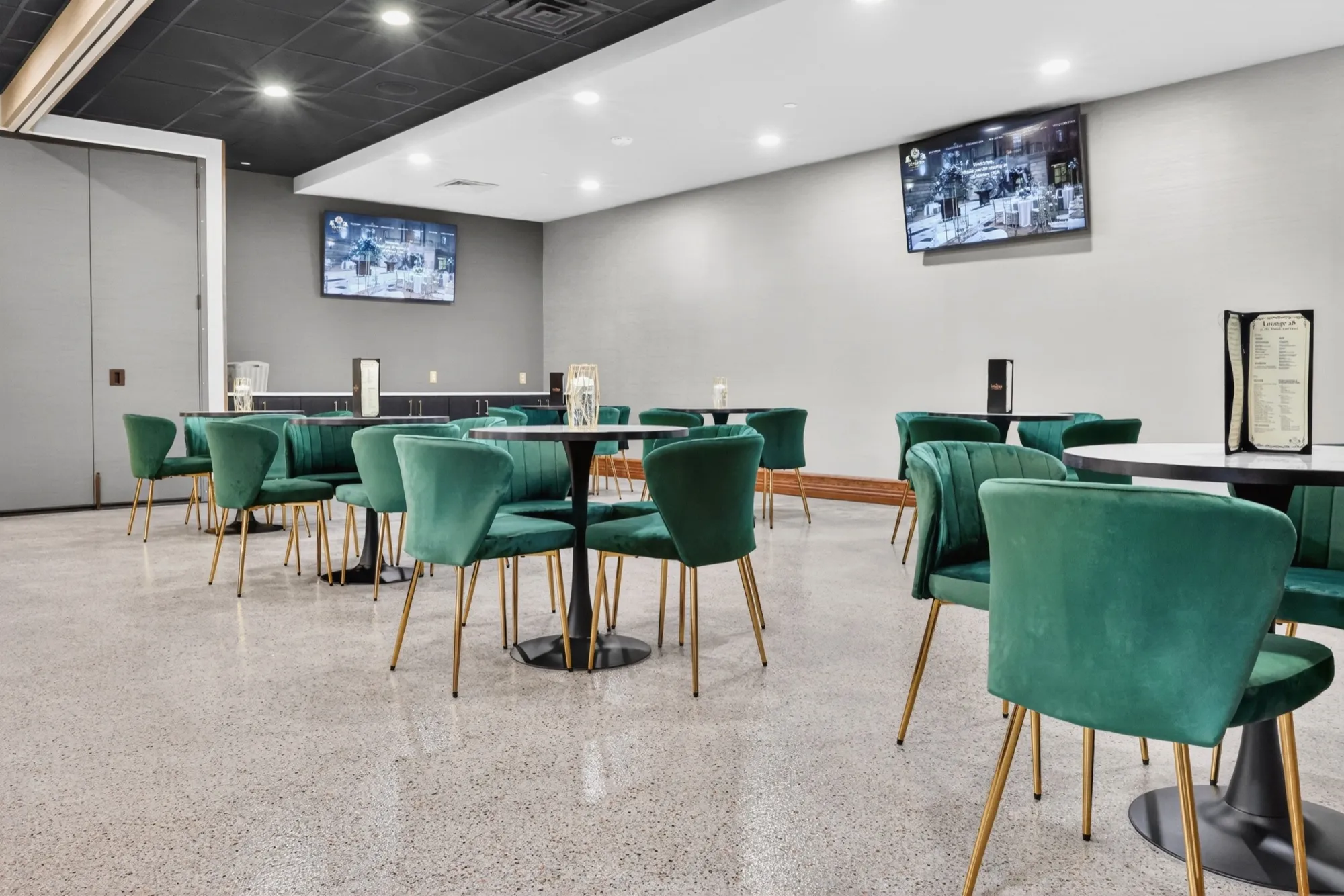 Company Store Café