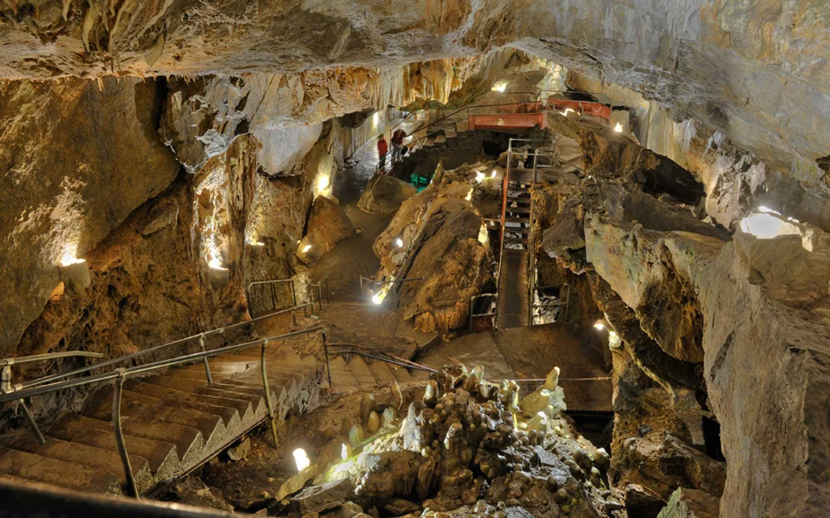Crystal Cave